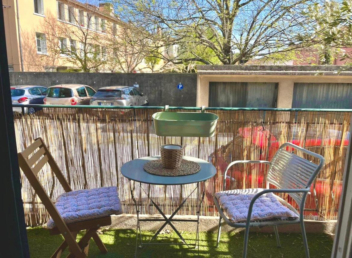 Bel Appartement Lumineux Et Calme A 10Min A Pied Du Centre Aix Avec Parking Et Air Conditionne Екс ан Прованс Екстериор снимка