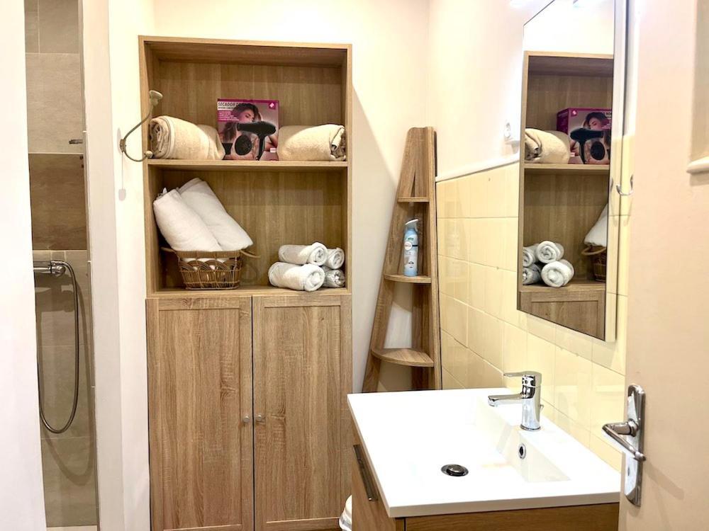 Bel Appartement Lumineux Et Calme A 10Min A Pied Du Centre Aix Avec Parking Et Air Conditionne Екс ан Прованс Екстериор снимка